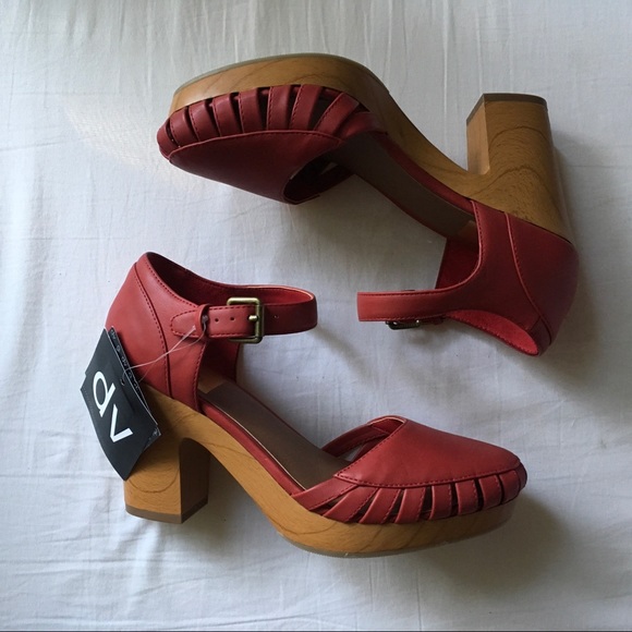 DV by Dolce Vita Shoes - DV platform clogs